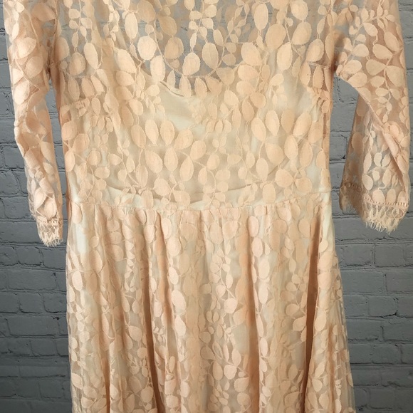 DRESS - Free People peachy blush lace overlay asymmetrical pullover dress. - Picture 8 of 16